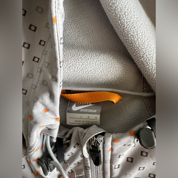 Nike Shell Choat - Picture 2 of 3